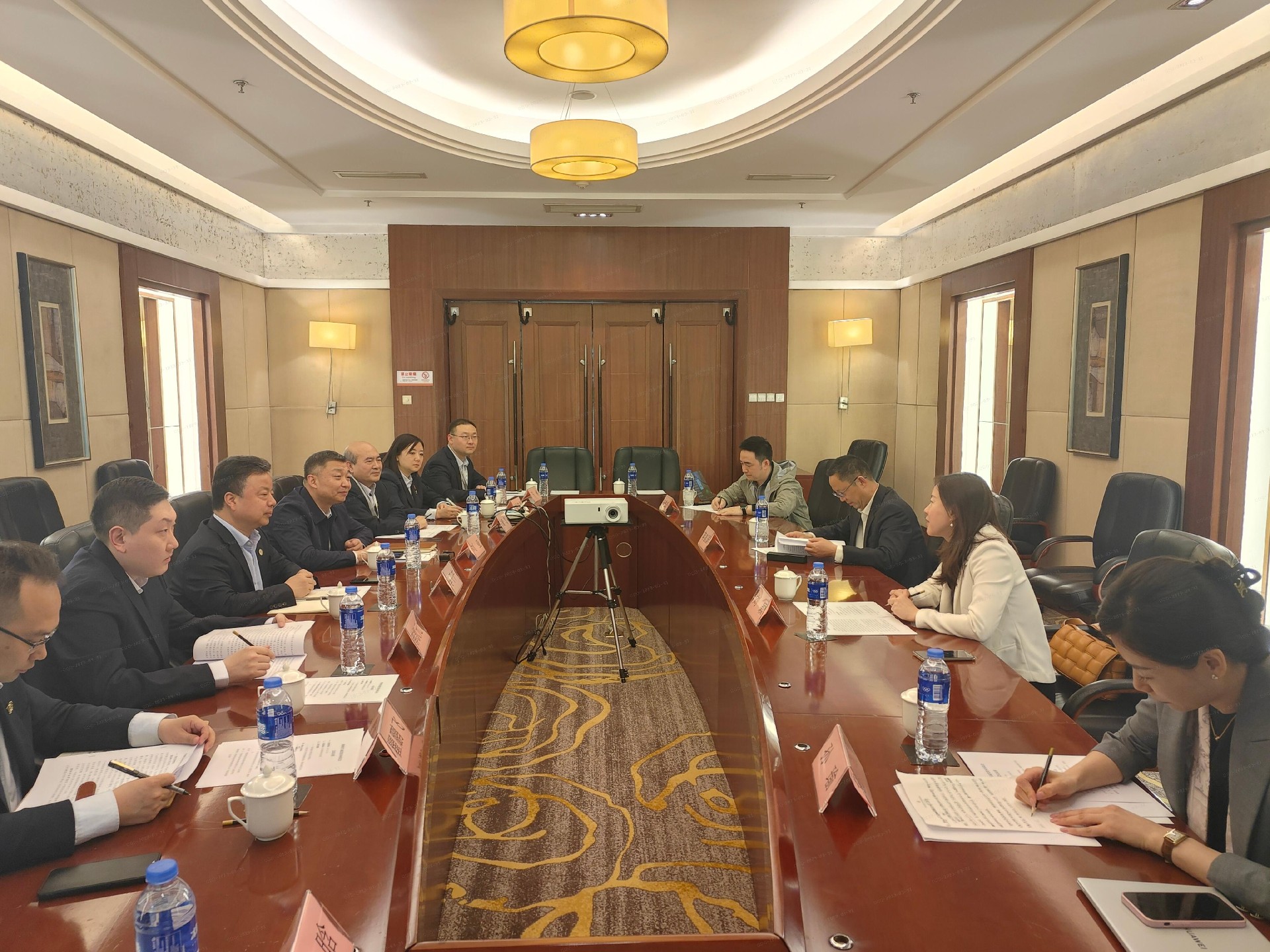 1680245954108149.jpg 航發(fā)座談會(huì ).jpg